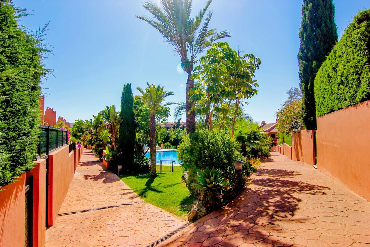 Oleholidays Adosado Mediterraneo Los Monteros 100 M Playa Marbella Dış mekan fotoğraf