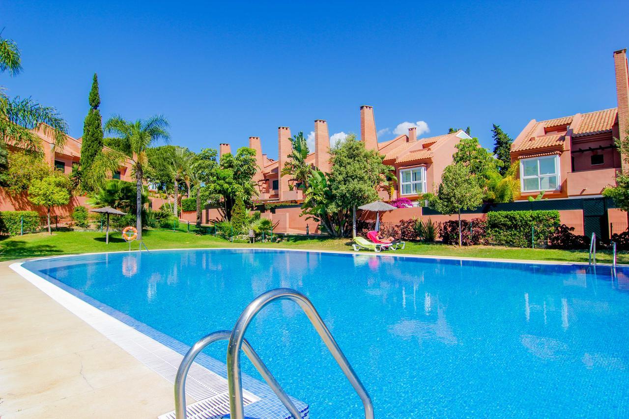 Oleholidays Adosado Mediterraneo Los Monteros 100 M Playa Marbella Dış mekan fotoğraf